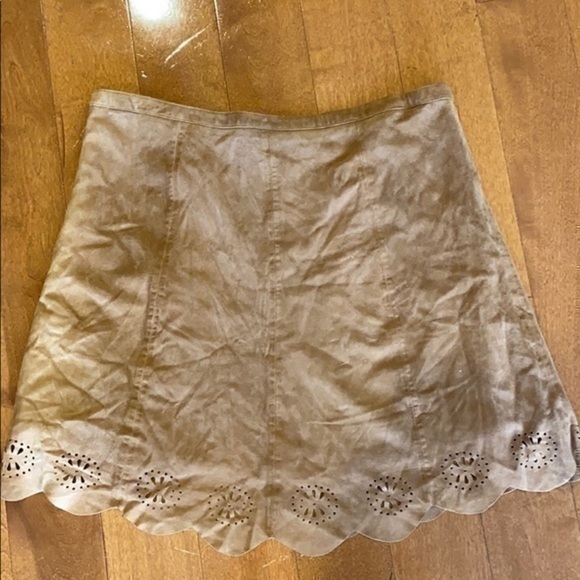 NWT Ivanka Trump Skirt - Picture 3 of 3
